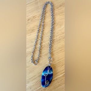 Beautiful New Natural Stone Pendant Necklace